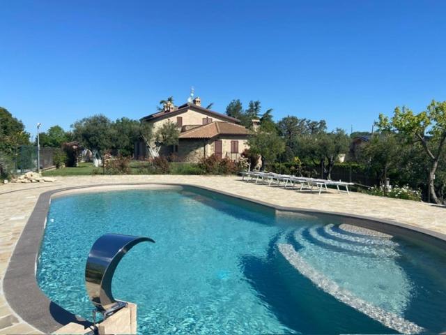 B&B Madonna Carradori Country Offagna Exterior foto