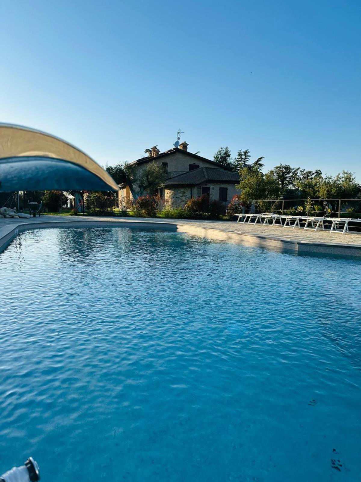 B&B Madonna Carradori Country Offagna Exterior foto